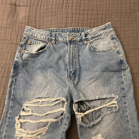 Women's Blue Jeans - Picture 2 of 4